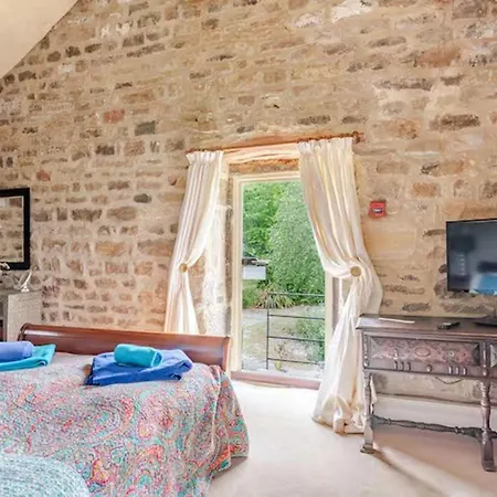 Dowgill 3-bed Barn Sleeps7 Hottub&parking Harrogate