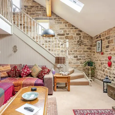 Dowgill 3-bed Barn Sleeps7 Hottub&parking Сasa de vacaciones *