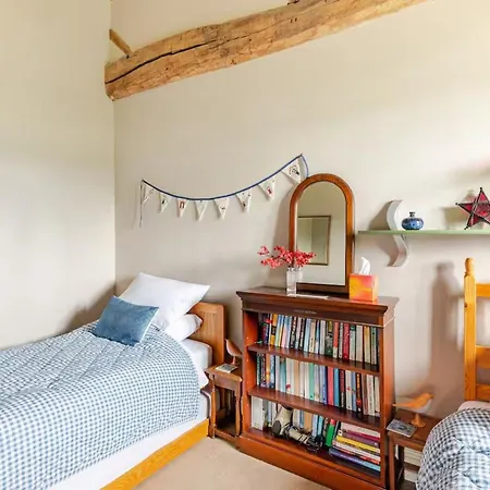 Semesterbostad Dowgill 3-bed Barn Sleeps7 Hottub&parking *